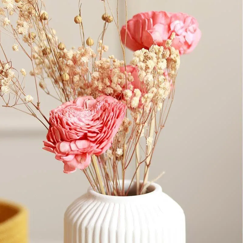 Charmia Vase With Naturally Dried Flower Bunch media 5