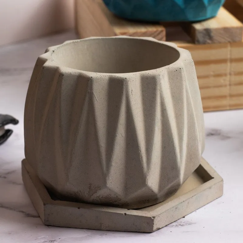 Drovo Round Planter - Brown media 1