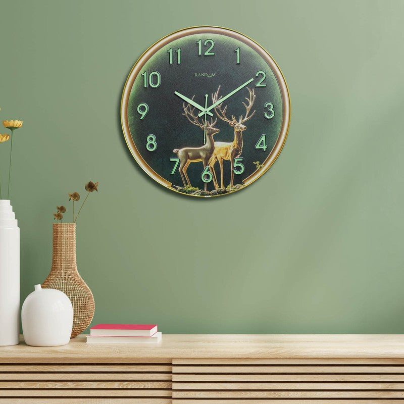 Solvyn MDF Analog Wall Clock