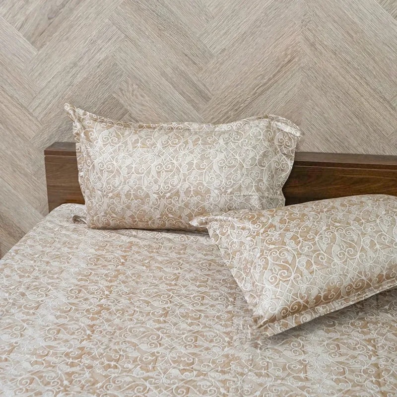 Caravel Floral Cotton Bedsheet (Beige) - 200 TC media 4