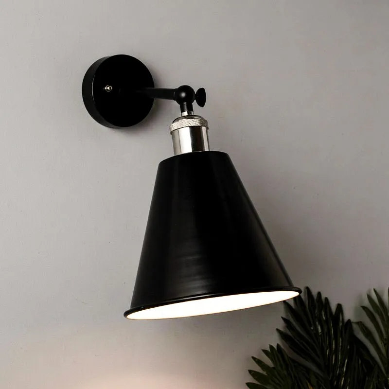 Harpo Metal Wall Lamp - Silver media 1