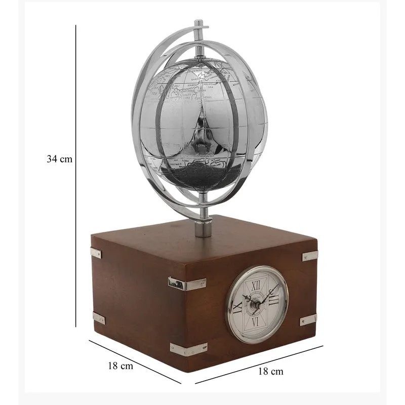 Classic Paris-Inspired Table Clock Silver media 8