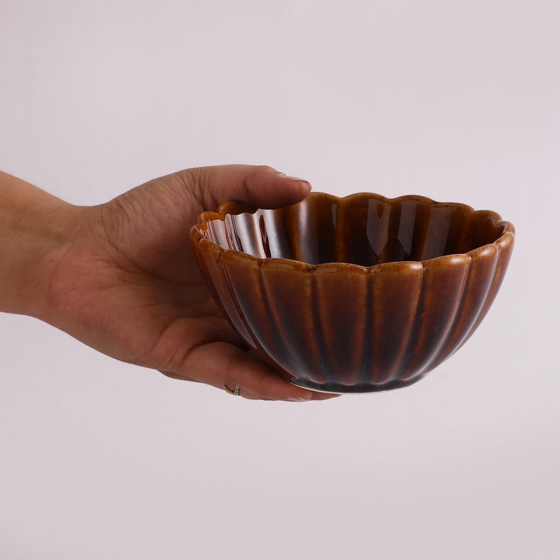 Vintage Brown Fluted Serving Bowl - 460 mL media 8