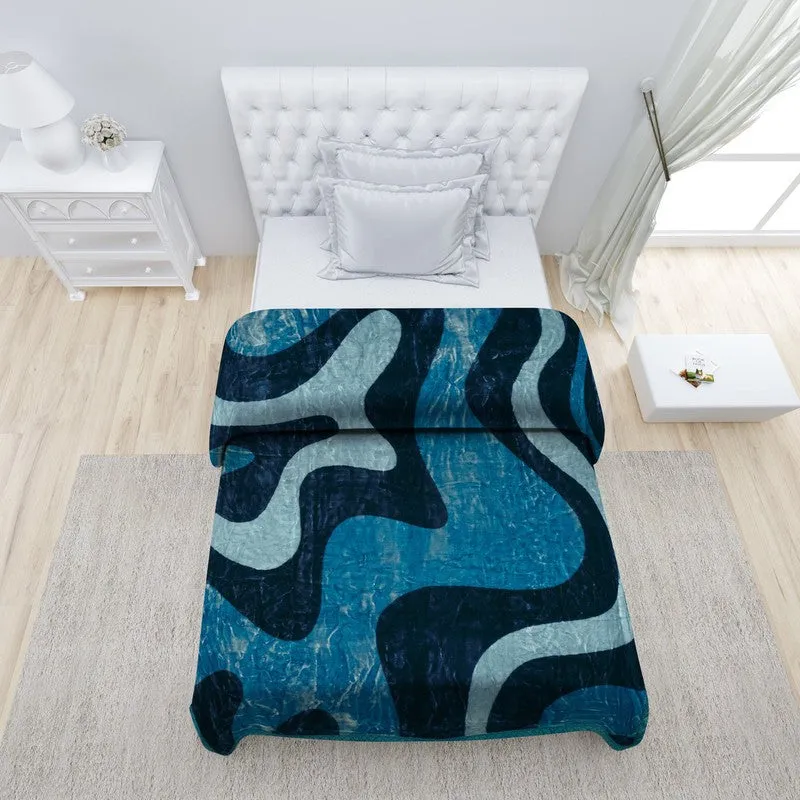 Monte Carlo Waves of Serenity Blanket (Blue)- 1022 GSM media 4