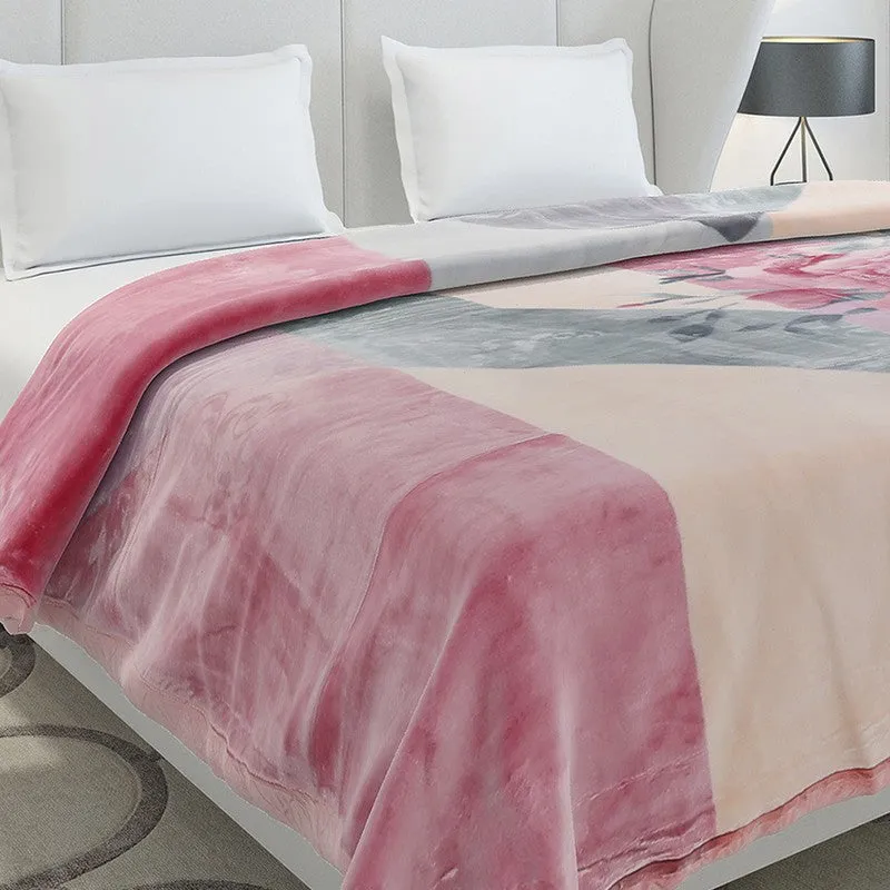 Monte Carlo Blush Blossom Blanket - 909 GSM media 4