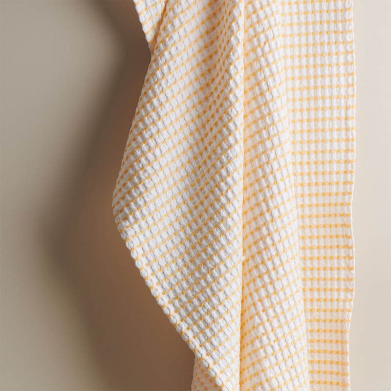 Alyssa Pebble Waffle Bath Towel - Melon media 4