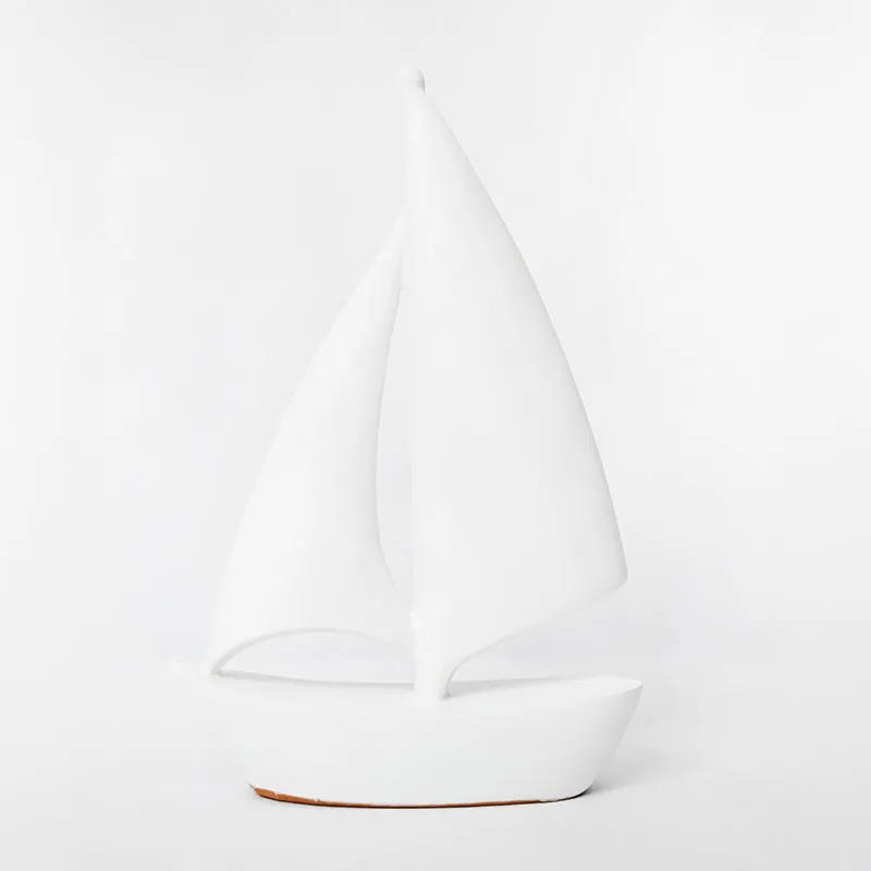 Sailor's Life Showpiece - White media 6