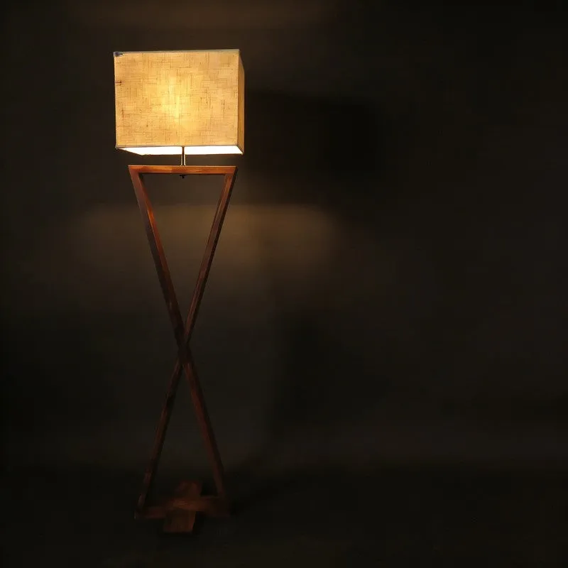 Xirena Floor Lamp media 8