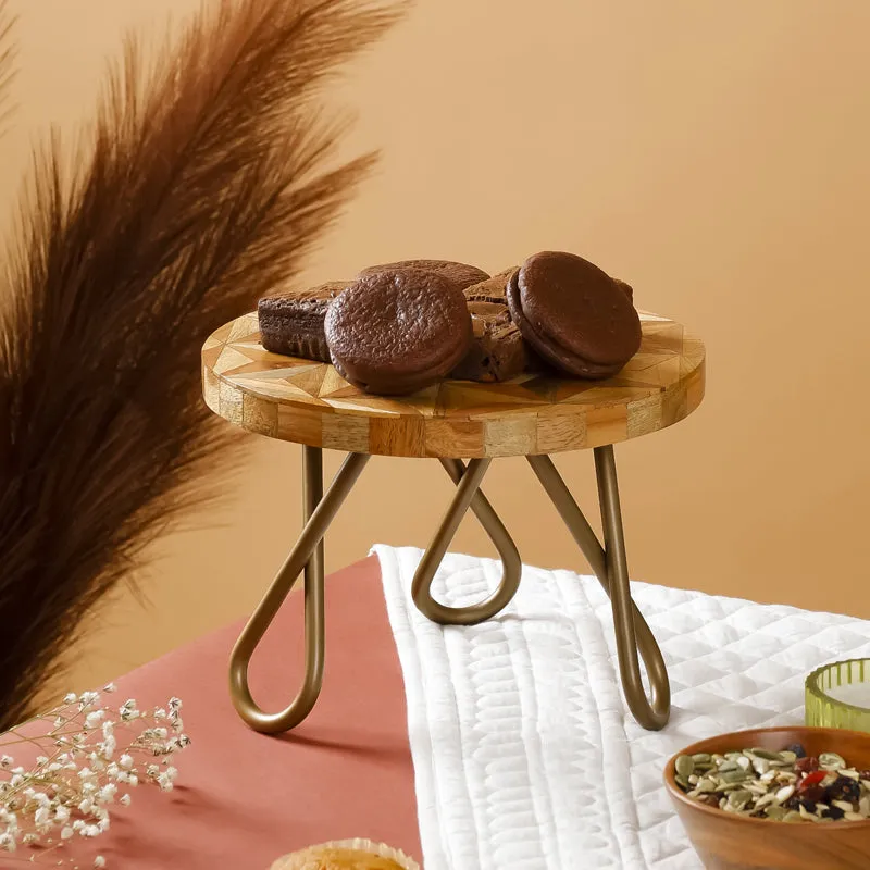 Crown Slice Cake Stand media 3