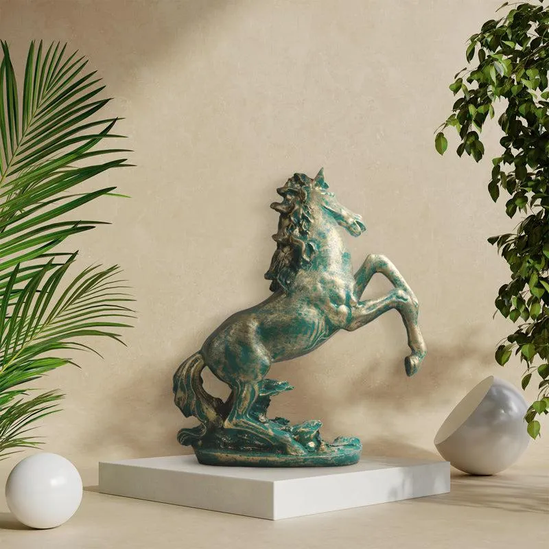 Royal Stallion Hop Showpiece - Green media 3