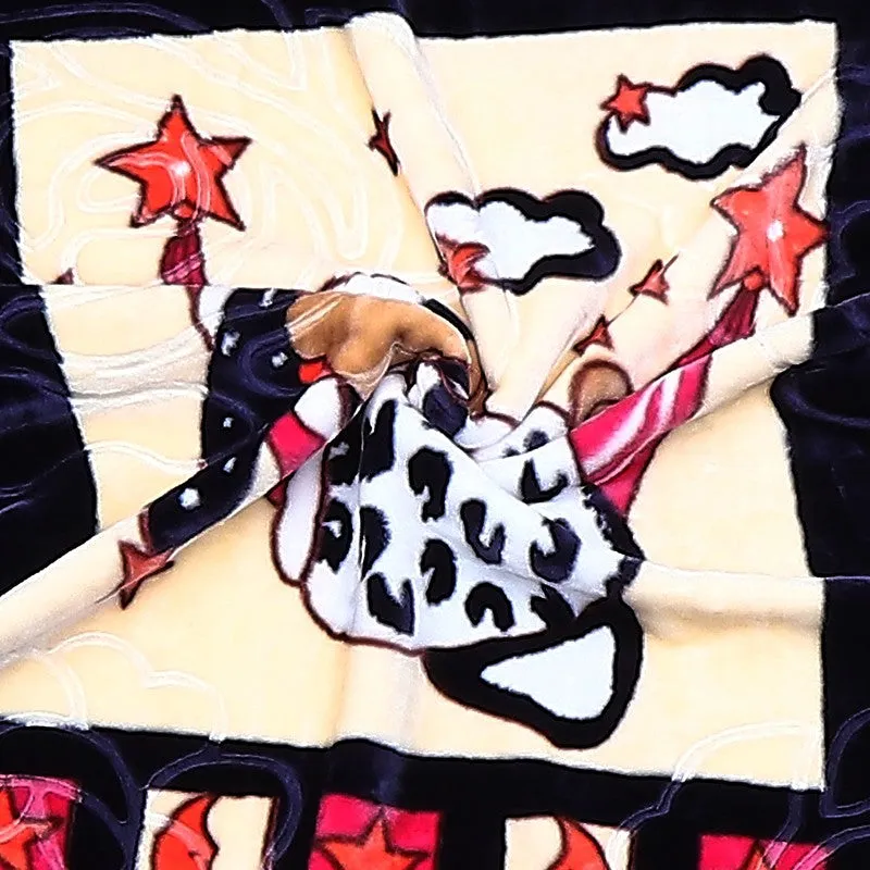 Monte Carlo Cloud Dreams Blanket - 553 GSM media 5