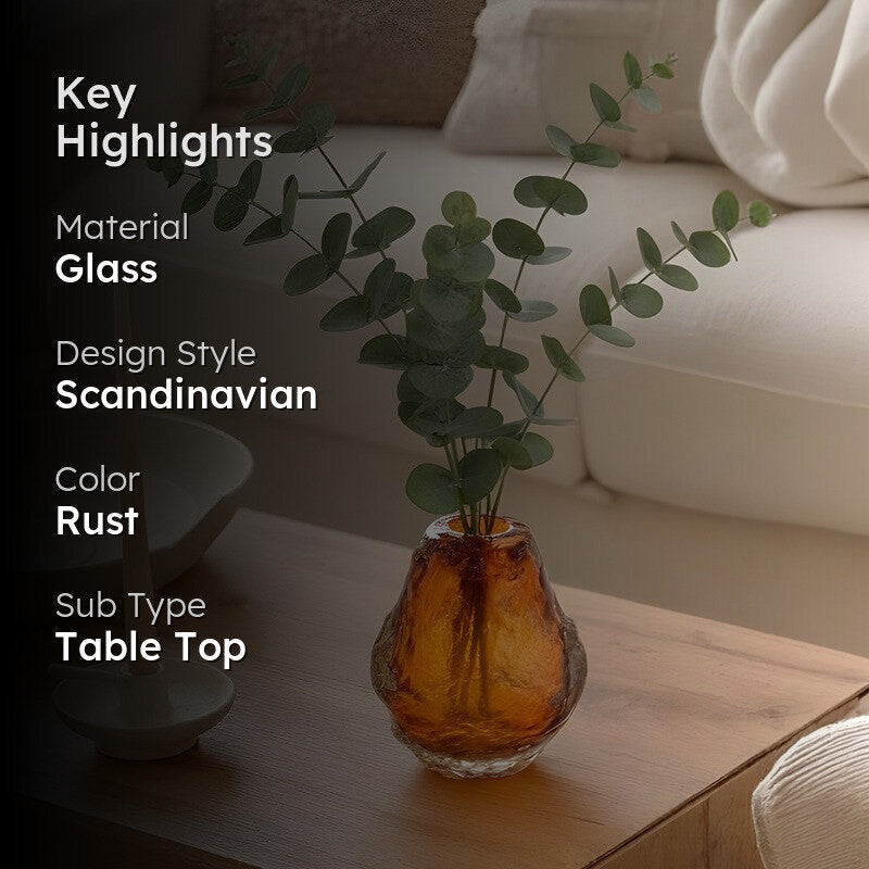 Petryss Glass Vase media 2