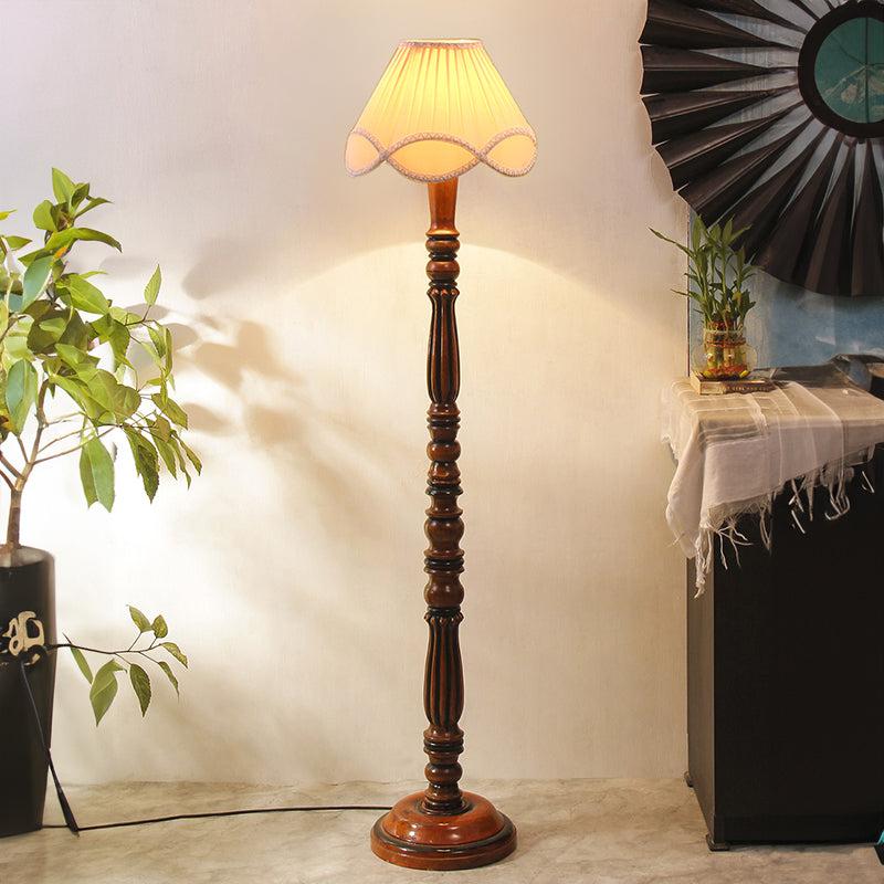 Krida Vintage Wave Wooden Floor Lamp - Off-White