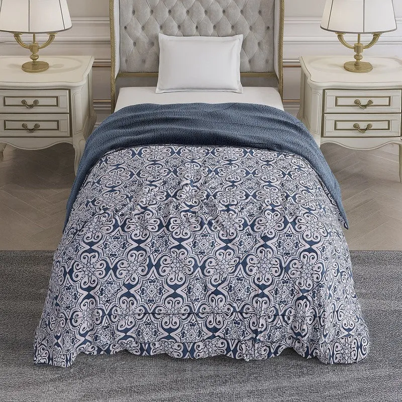 Monte Carlo Navy Elegance Comforter - 1114 GSM media 4