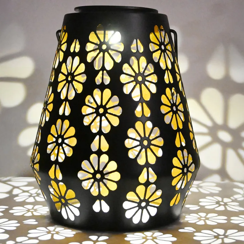 Jaalya Solar Metal Table Lamp - Black media 1