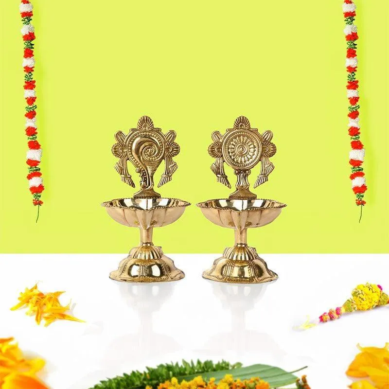 Shankh Brass Diya media 1