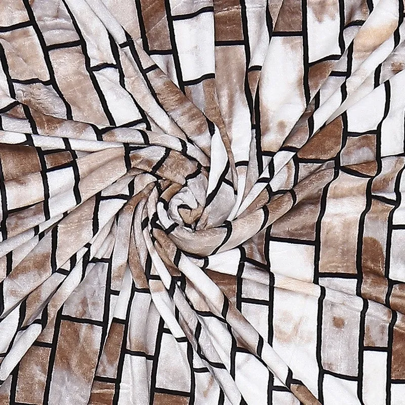 Monte Carlo Strivox Linear Block Polyester Blanket (Brown) - 300 GSM media 6