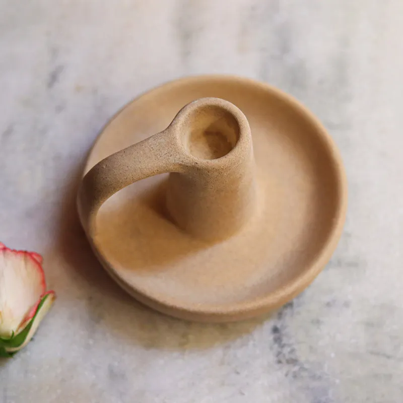Ember Hold Ceramic Candle Holder media 4