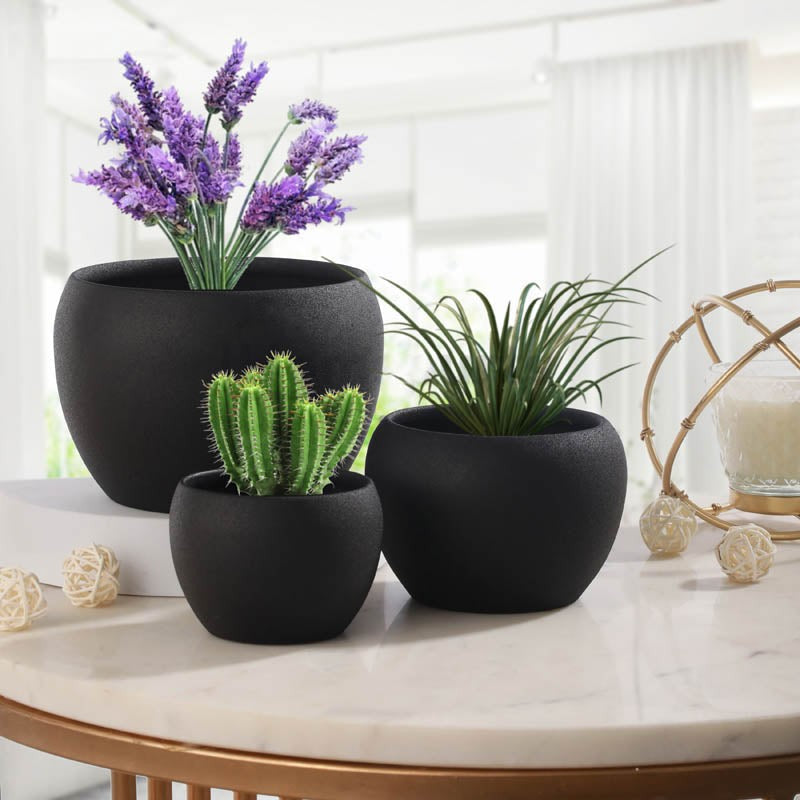 Alisha Handcrafted Matte Planter (Black) - Set Of Three media 8