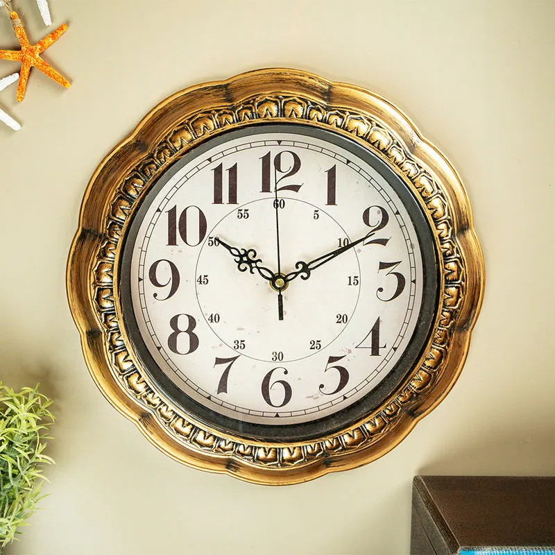 Louvre Time Analog Wall Clock media 1