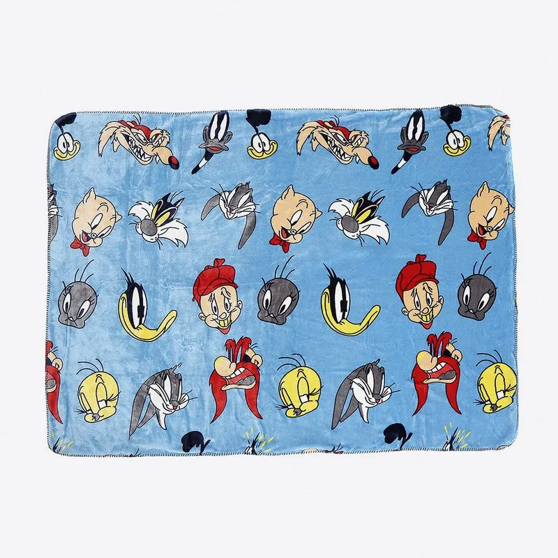 Monte Carlo Cartoon Cuddle Blanket - 553 GSM media 3