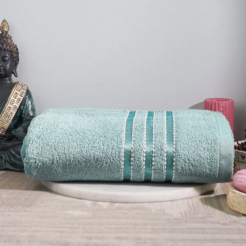 Micro Cotton LuxeDry Comfort Solid Bath Towel - Sea Blue media 4