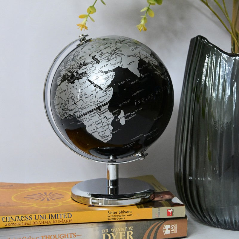 Mivra World Globe Showpiece - Silver media 4