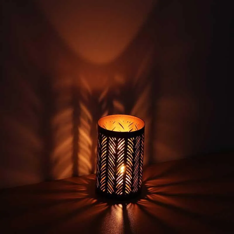 Black Mesh Narrow Tealight Candle Holder media 1