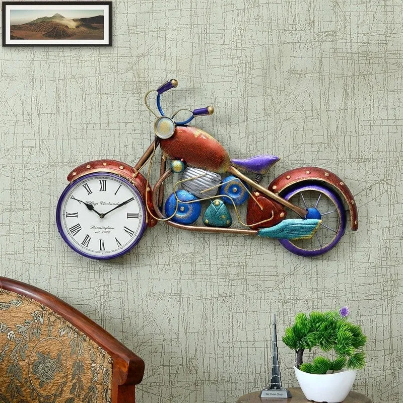 Dynamic Motorcycle Theme Metal Wall Clock media 1