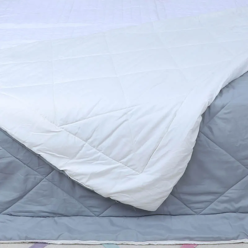 Adova Reversible Microfiber Comforter (Grey & White) - 120 GSM media 4