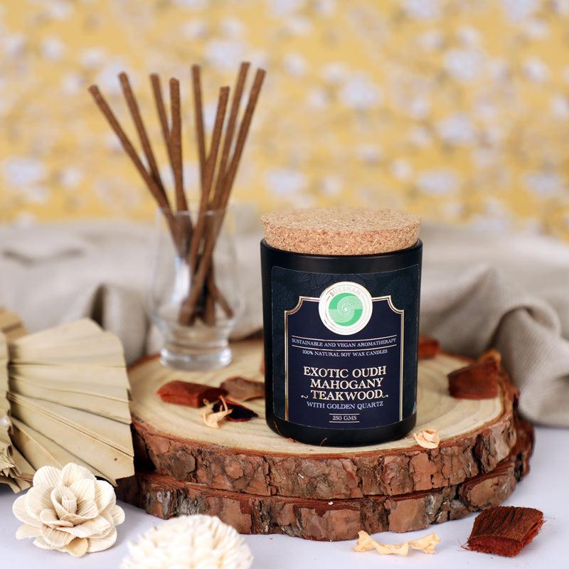 Elysium Oudh Mahogany Teakwood Scented Candle media 2