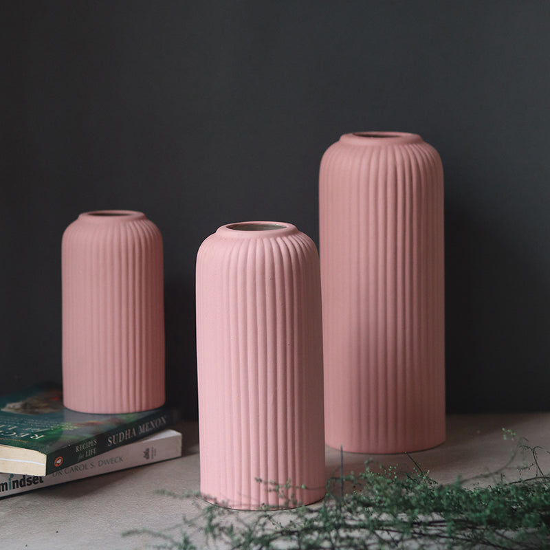 Tullia Ceramic Vase - Set Of Three media 4