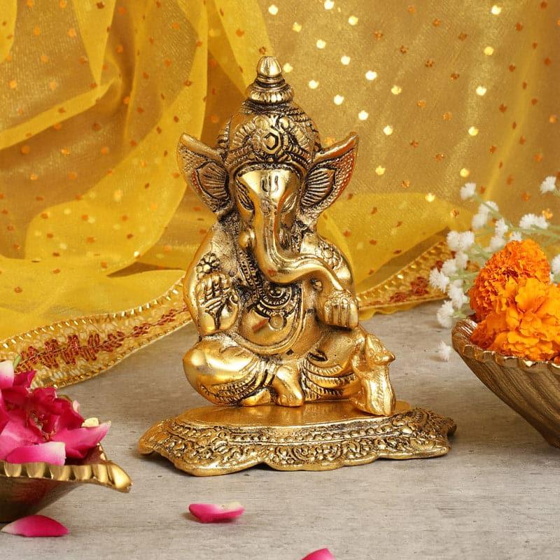 Vighneshwara Meditate Idol