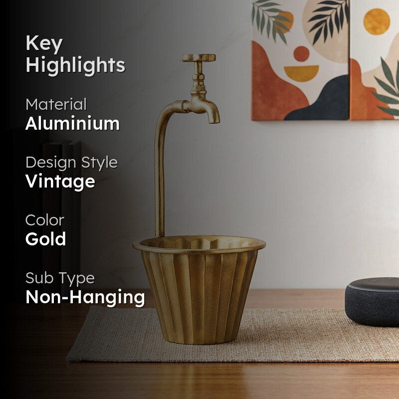 Adole Planter - Gold media 2