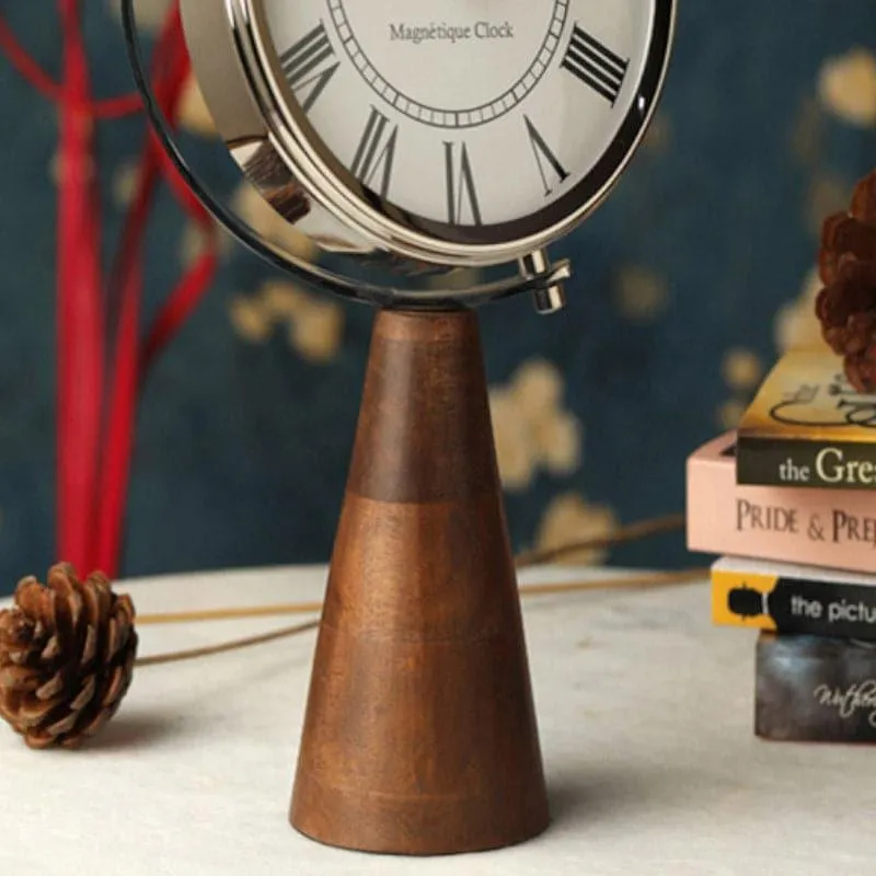 Tower Trove Aluminium Table Clock - Silver media 4