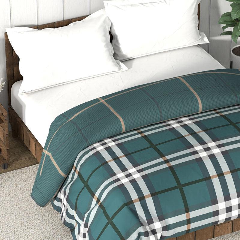 Nautica Tessera Reversible Geometric Cotton Comforter (Green) - 150 TC/130 GSM media 4