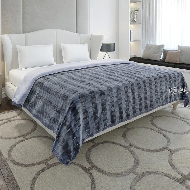 Monte Carlo Midnight Whisper Blanket - 720 GSM media 1