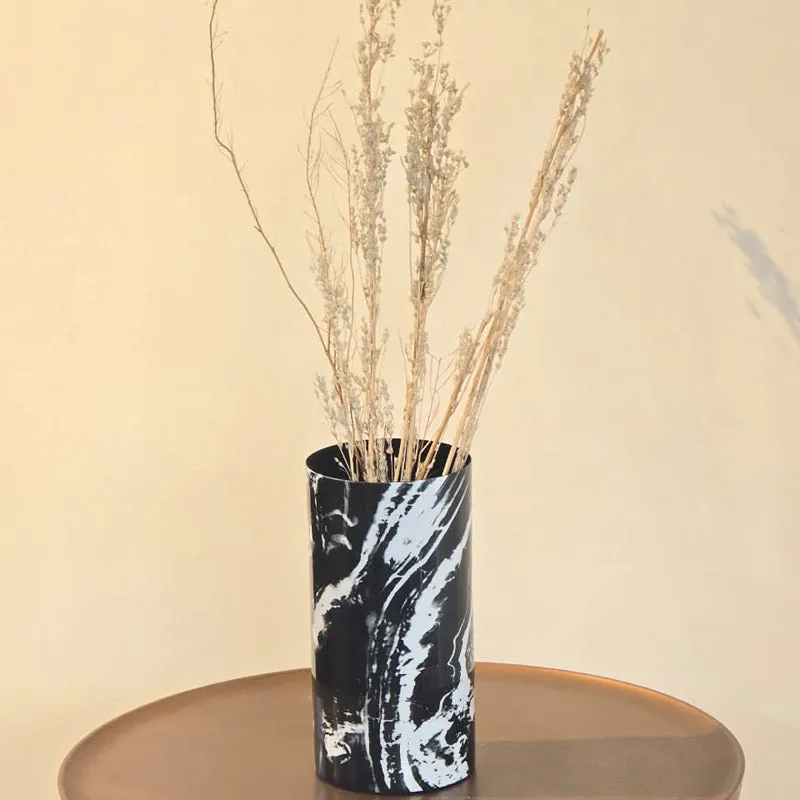 Arbisha Metal Vase media 3
