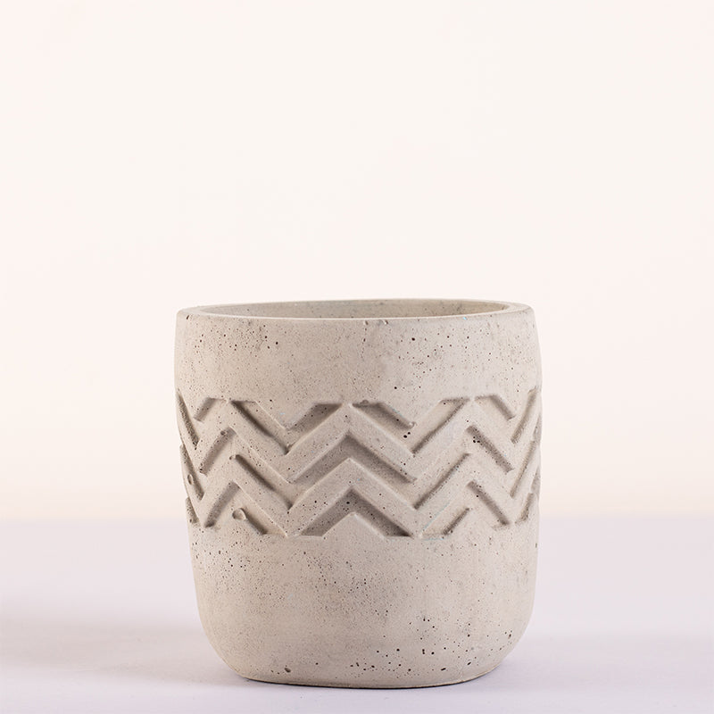 Urva Concrete Planter media 3