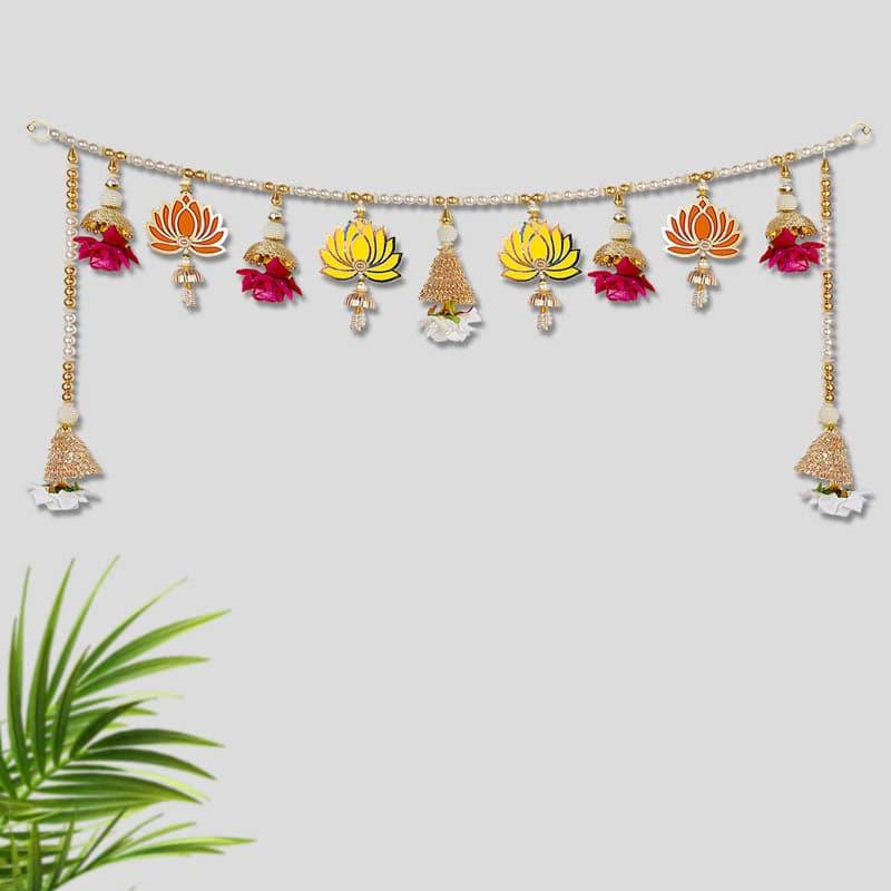 Elegant Lotus Toran With Side Latkan media 3