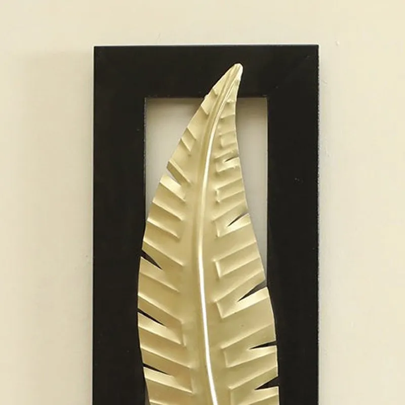 Hypnos Feather Metal Wall Accent media 3