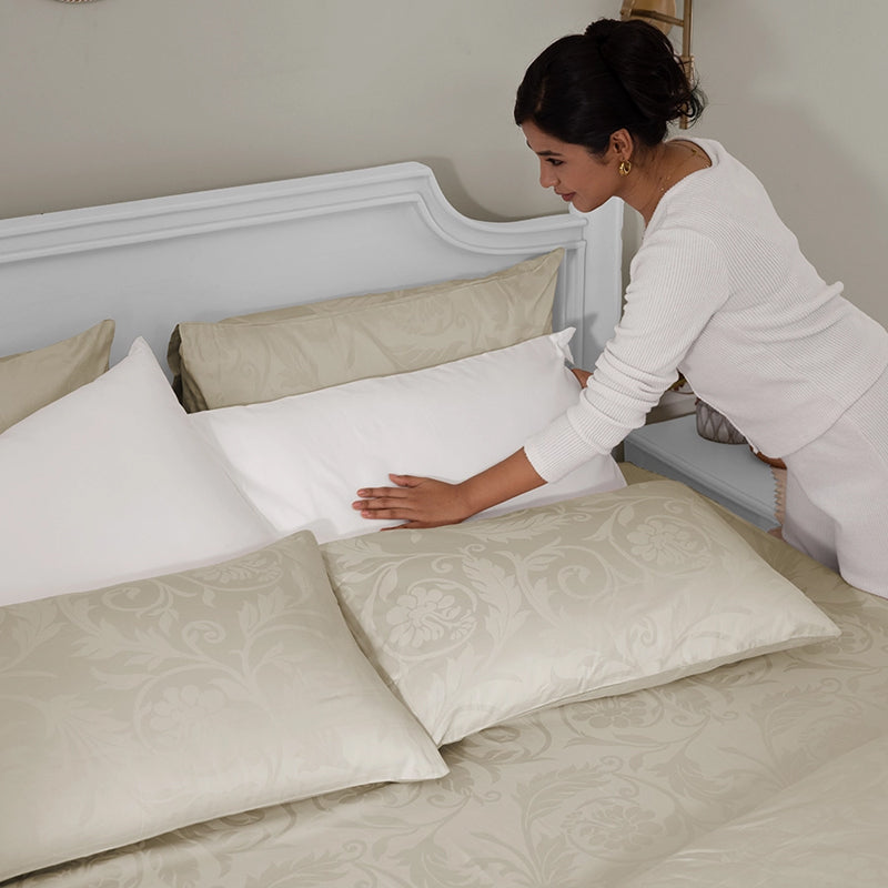 Bloom Bold Jacquard Duvet Cover - Beige media 7