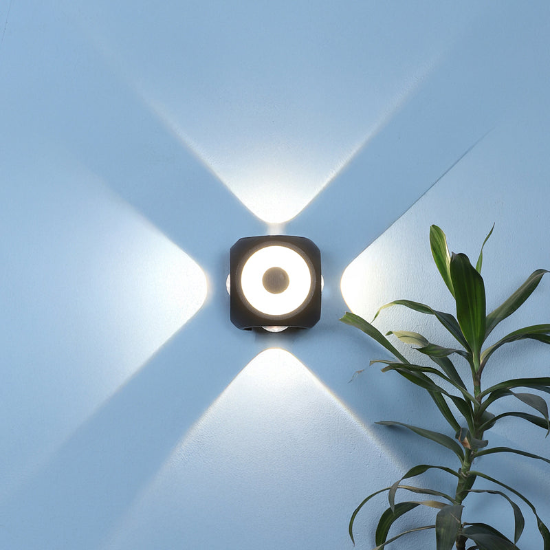 Cam Aluminium Wall Lamp