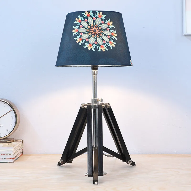Toile Printed Tripod Mango Wood Table Lamp - Multicolor media 2