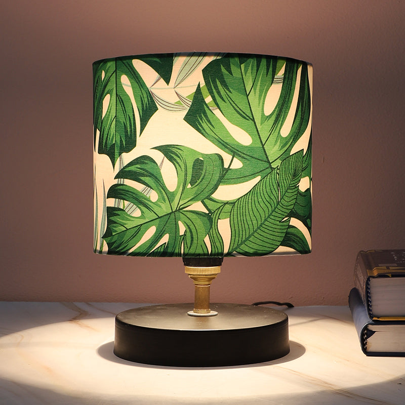 Kaizen Loop Printed Iron Table Lamp - Green,White,Black