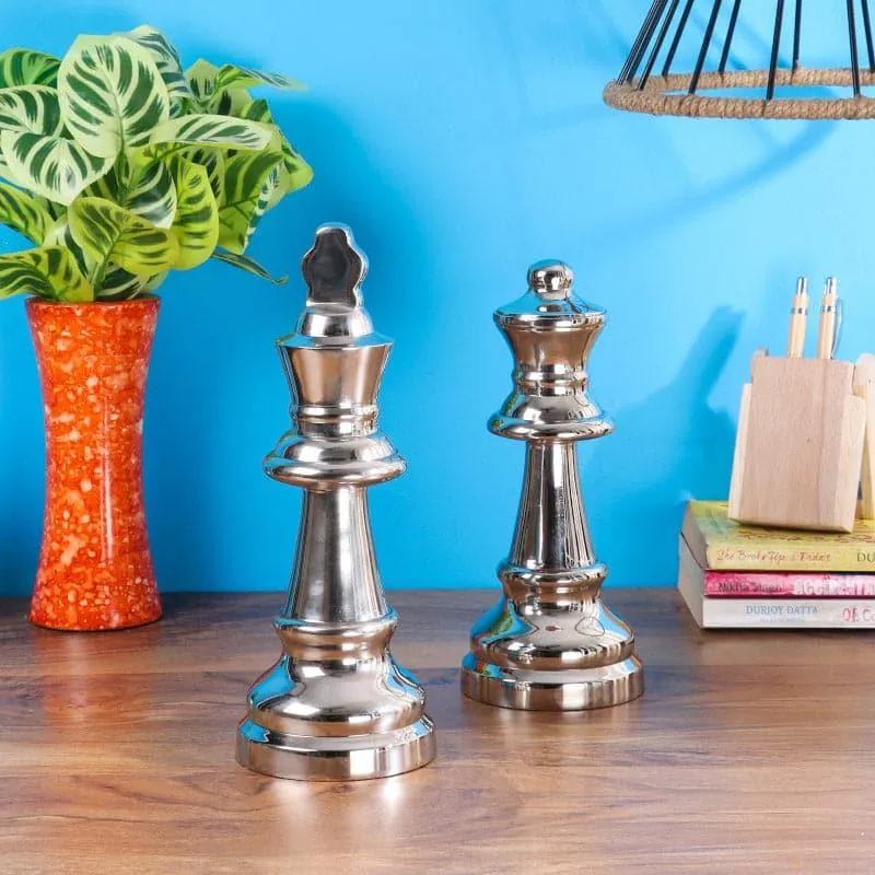 Chess Charm King & Queen Showpiece - Silver media 6