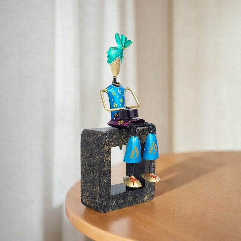 Musician Figurine Decorative Showpiece - Blue