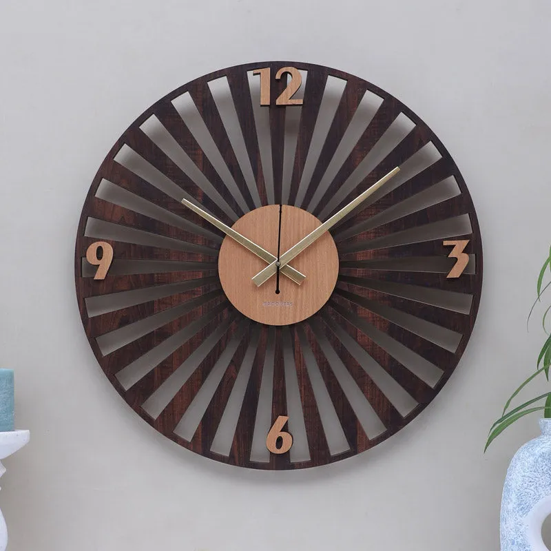 Targeto Wall Clock media 1