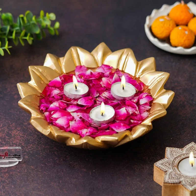 Antique Gold Lotus Resin Urli media 1