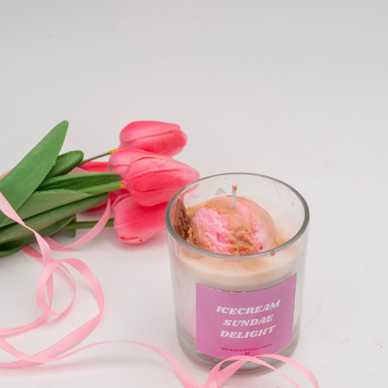 Ice Cream Sundae Scented Candle - Strawberry media 4